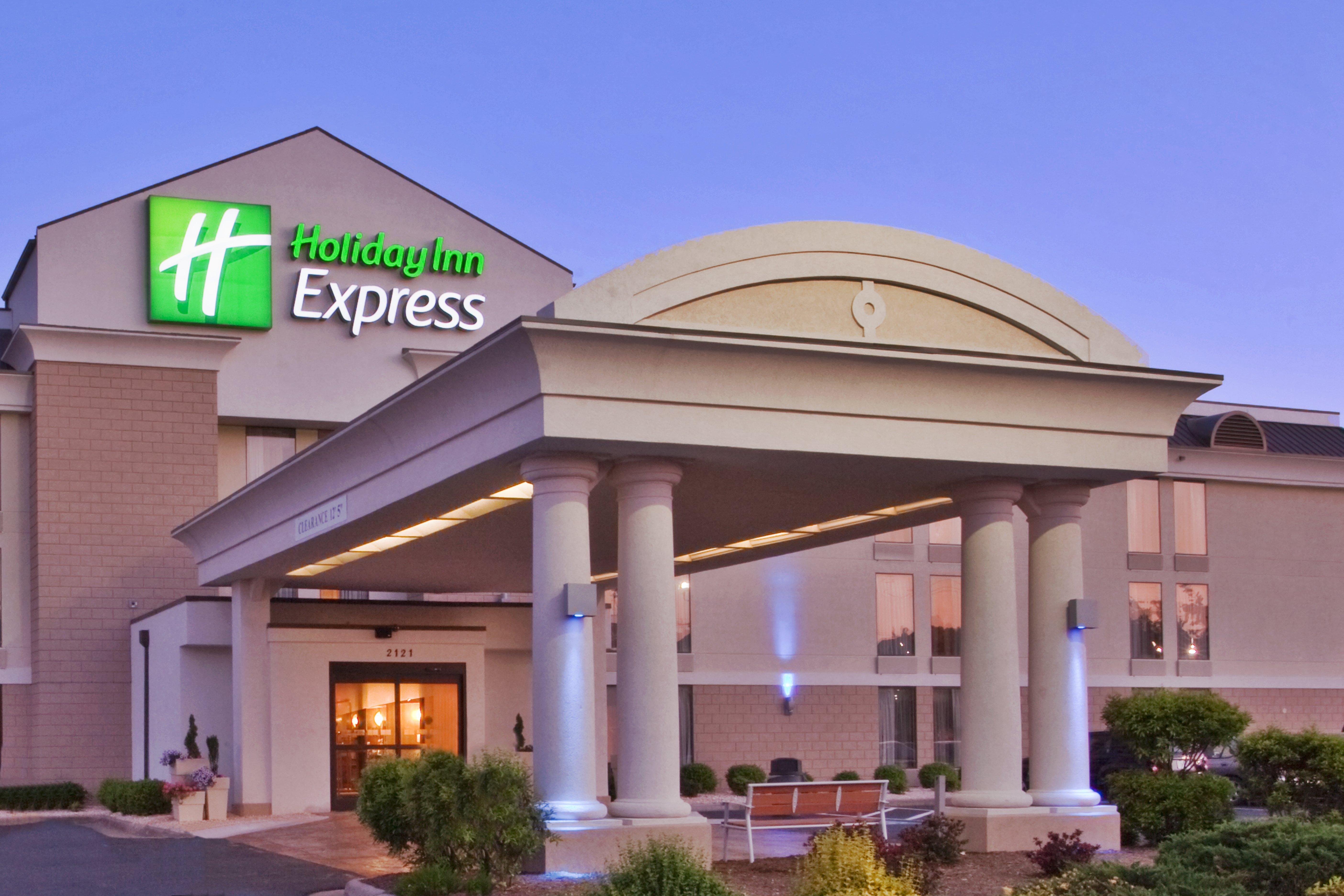 Holiday Inn Express Danville, An Ihg Hotel Exterior photo